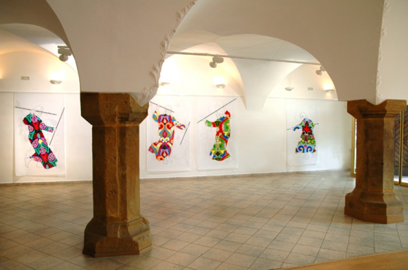 http://xvsjycc640.mirunadragan.com/files/gimgs/th-14_1installation_view.jpg