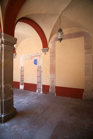 http://xvsjycc640.mirunadragan.com/files/gimgs/th-11_Felix_3DoorwaysFinal-web.jpg